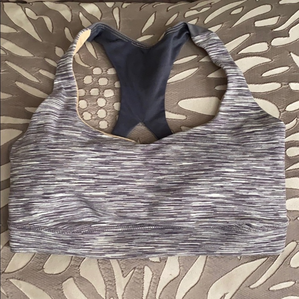 Lululemon sports bra gray/white size 4